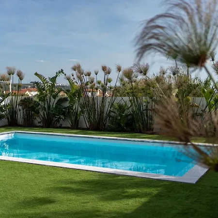 Blue Ericeira - Surf & Family Villa